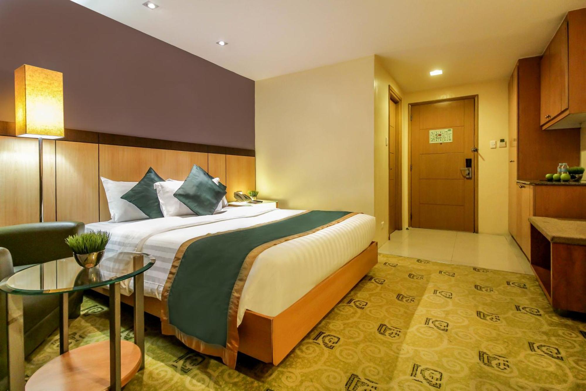 Greenhills Elan Hotel Modern Quezon City Kamer foto
