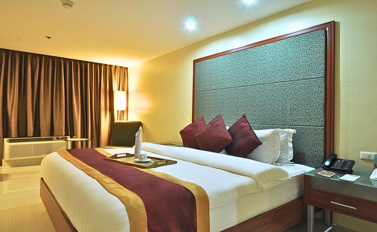 Greenhills Elan Hotel Modern Quezon City Kamer foto